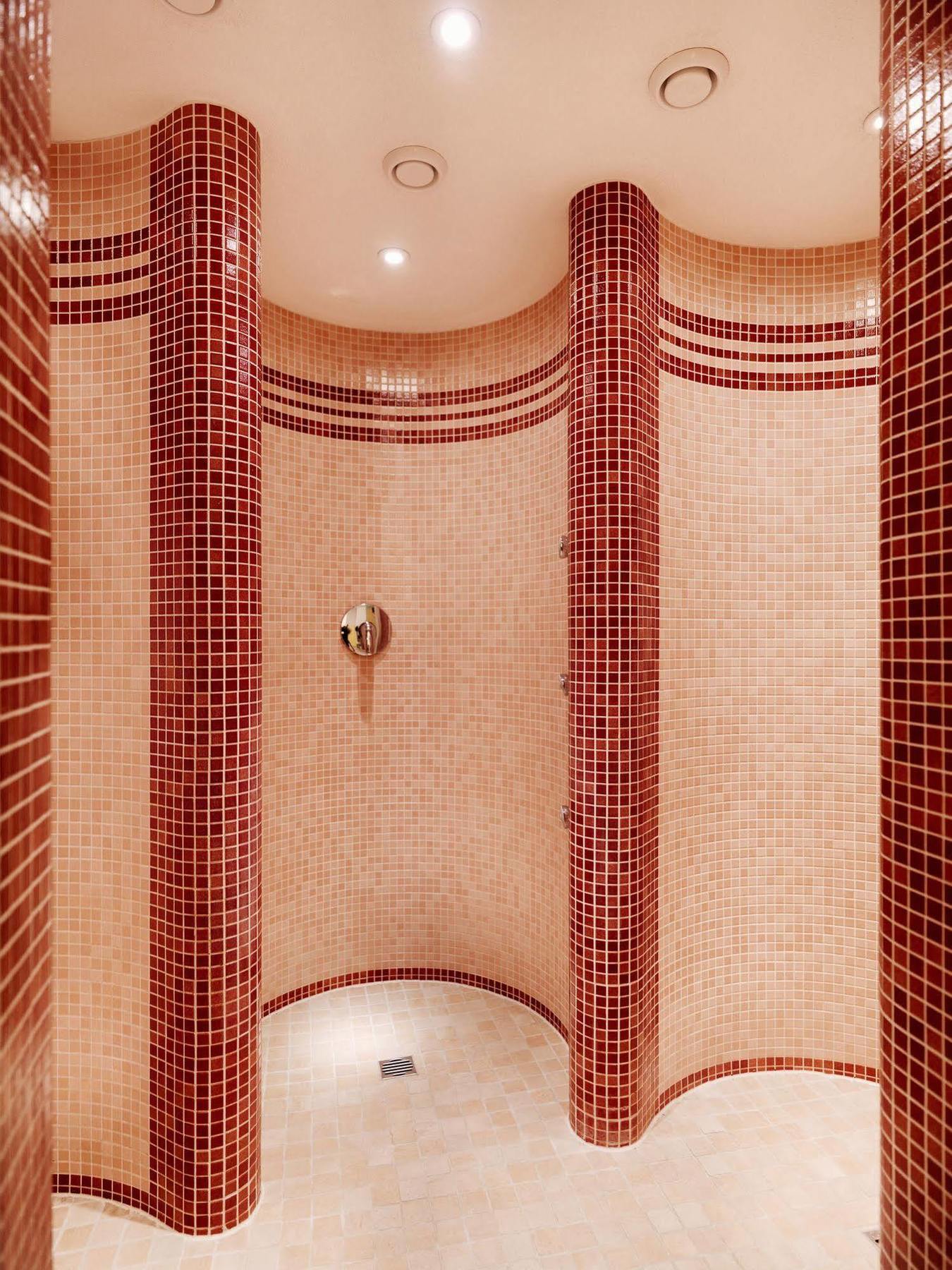 Posthotel Strengen Am Arlberg エクステリア 写真